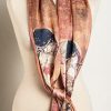 Fine Art Stole: Gustav Klimt's 'The Kiss': £39