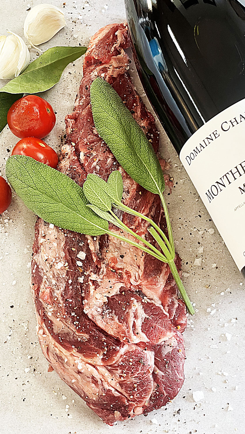 Ibérico de Bellota Pluma: Spain's acorn-fed Wagyu of pork: succulent, marbled and full of flavour: for barbecues and fine dining: minimum 1kg