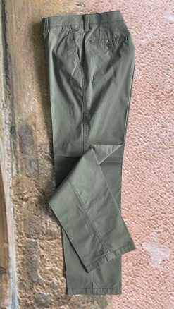 Eight super new season colours in the smart men’s classic cotton Spring-Summer chinos by English tailors Gurteen: The Longford Chinos, exclusive Members' price: two pairs - Image 8