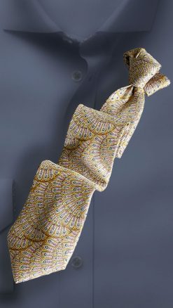 Fox & Chave tie best price at CountryClubuk